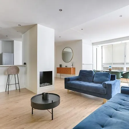 Luxury Montaigne Avenue 4p Parigi